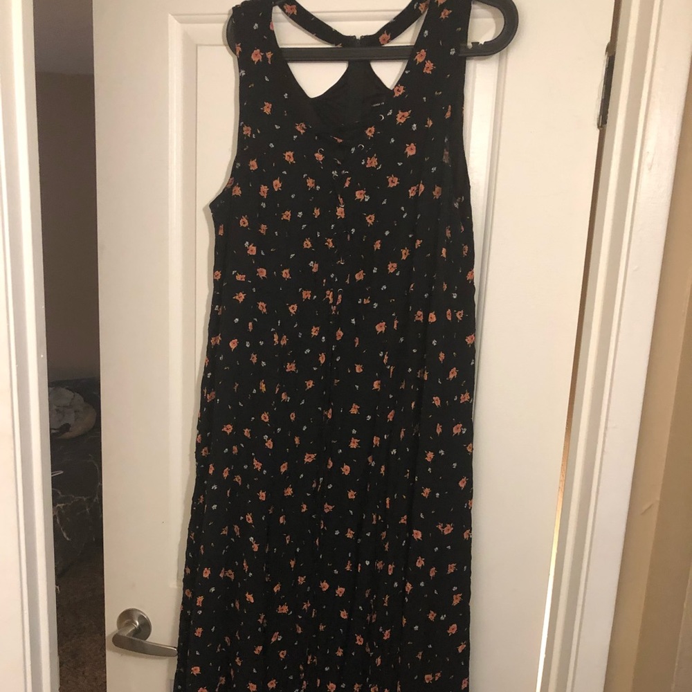 Torrid floral maxi size 22